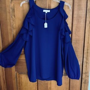 XL Blue Cold Shoulder top. Brand New. Never Worn.